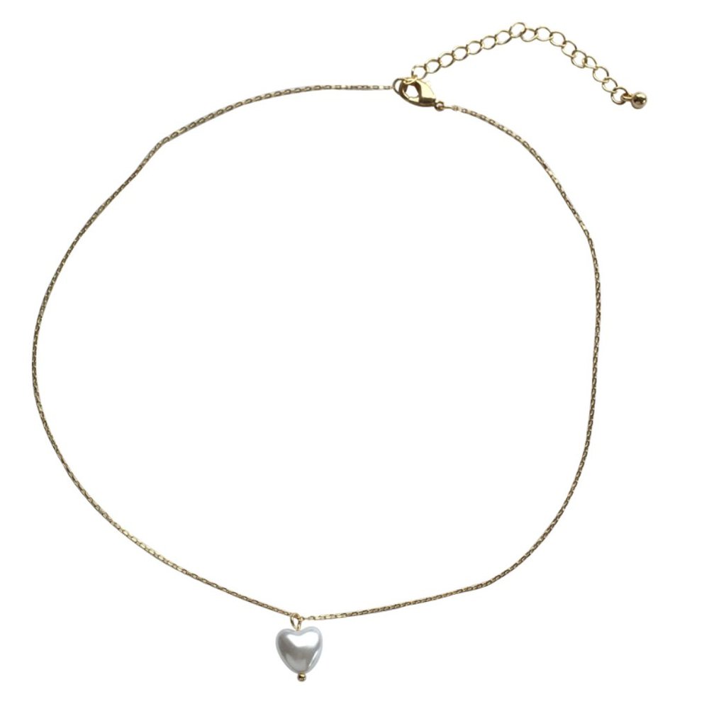 Angel Heart Golden Necklace - Picture 5 of 9